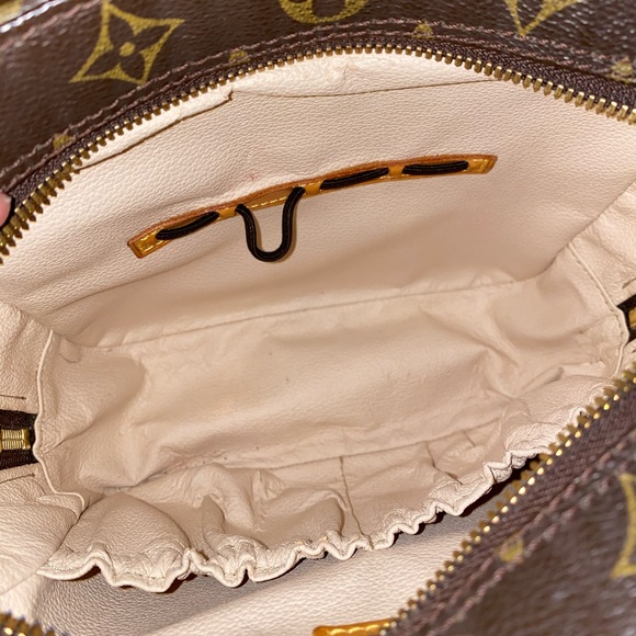 Louis Vuitton Spontini Monogram Bag - Picture 8 of 10